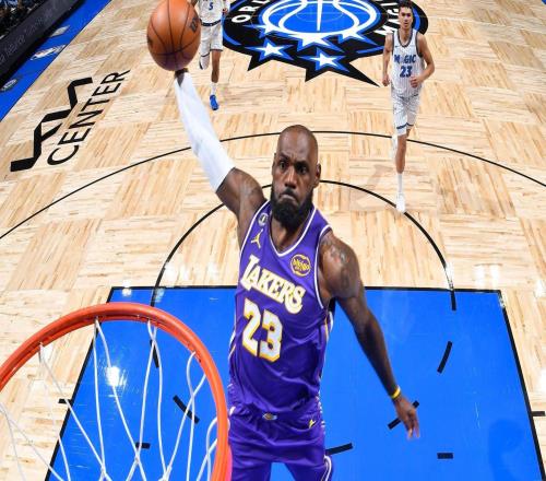 詹姆斯1612场破纪录:这数字本不在他的待办清单里