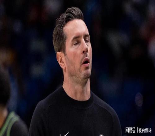 湖人連比賽都沒打，賽季末噩夢卻再度升級，季后賽已無競爭力