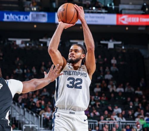 連呂佩爾都砍33分10籃板10助攻，楊瀚森的生涯之夜在哪里