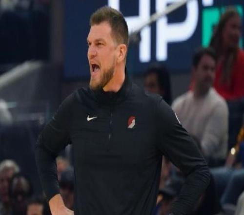 開拓者評(píng)估教練市場(chǎng)楊瀚森有望擺脫斯普利特壓制