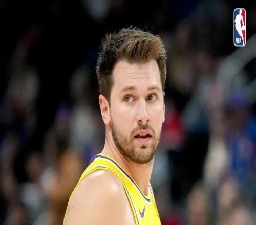 太瘋狂了！東契奇提前2周復(fù)出！