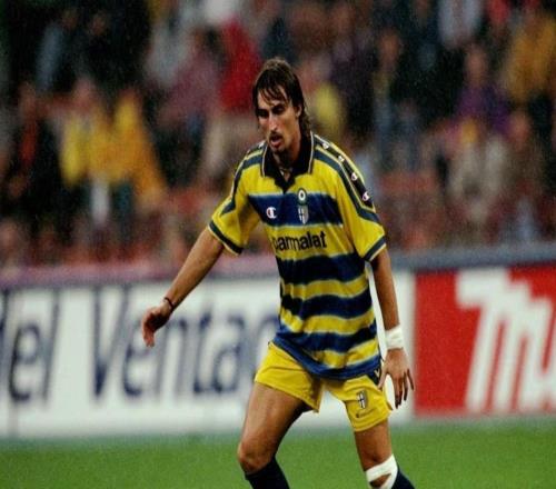 迪諾巴喬:梅西放在90年代意甲依舊會出色,但一定會被踢廢