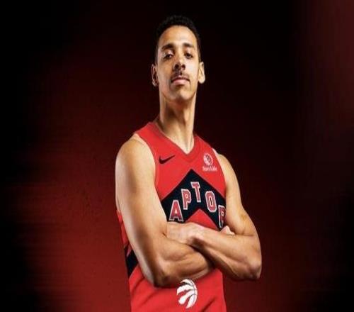 猛龙官方:球队已经签下后卫泰瑞克基