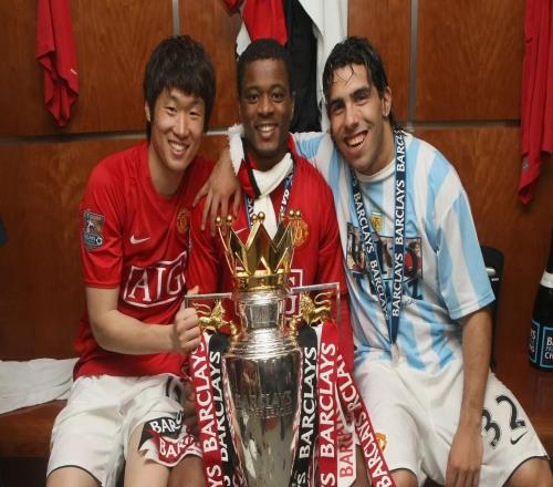 曼聯(lián)三名宿重溫C羅名場面視頻，笑稱樸智星是其離隊(duì)“罪魁”