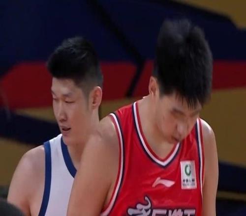 CBA最新排名：廣東又輸卡位戰(zhàn)北京鎖定季后賽深圳10連勝戰(zhàn)績狂飆