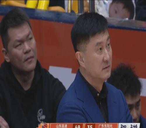 廣東不敵山東！比輸球更可怕的是杜鋒賽后表態(tài)，徐杰攔責一針見血