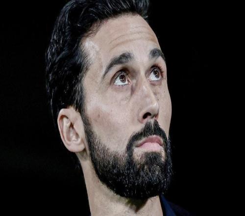 皇馬第6次歐冠淘汰賽首回合主場告負(fù)，此前5次全部被淘汰