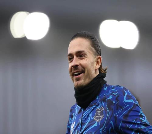 TA：埃弗頓希望留住格拉利什，他們會(huì)和曼城開展進(jìn)一步談判