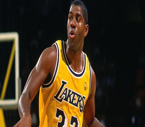 NBA五大個(gè)人獎(jiǎng)項(xiàng)最年輕球員盤點(diǎn):魔術(shù)師一紀(jì)錄45年無人能破