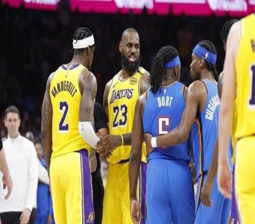 亚历山大真有乔丹影子詹皇发话:他投篮就像库里一样无解!