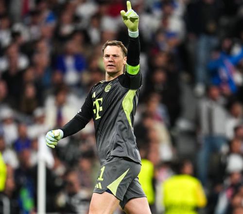 歐冠主場輸拜仁，落后巴薩7分，皇馬不想四大皆空還得靠姆總熊皇