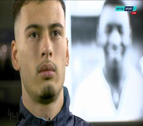 馬丁內(nèi)利杯賽狂刷13球，英超卻啞火4球：阿森納的隱形開關(guān)藏了半年