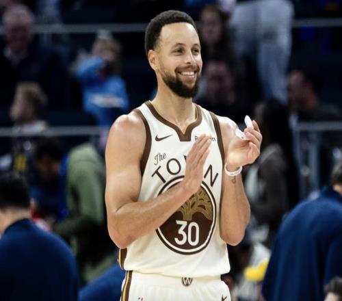 庫里:回歸第二場比賽會比第一場更難,我還在努力找回節奏