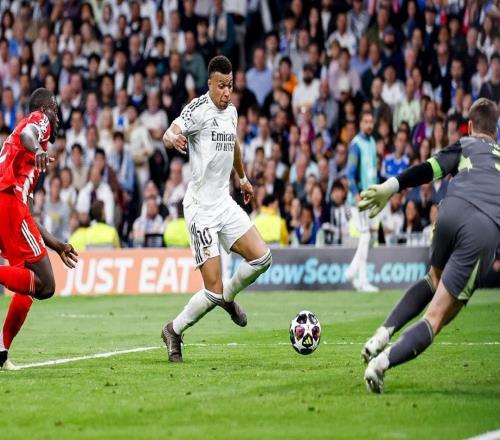 本賽季13場30球，皇馬自1718賽季以來首次歐冠單賽季進(jìn)球30+