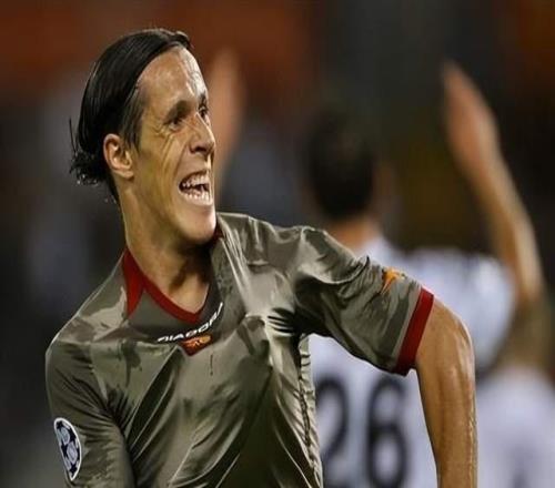 塔代伊希望罗马管理层抓紧搞定布兰特,孔蒂的战术能够在后期发力