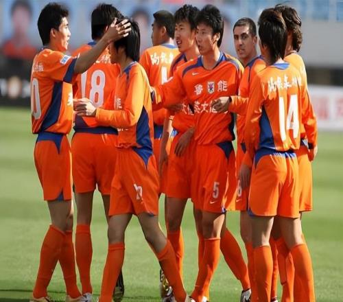 他是澤卡在魯能唯一的中鋒替補，踢河南隊有望賽季首秀，值得期待