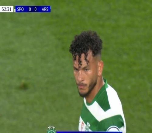 阿森納vs葡體轉(zhuǎn)播顯示蘇亞雷斯染黃缺席下回合，隨后澄清為轉(zhuǎn)播失誤