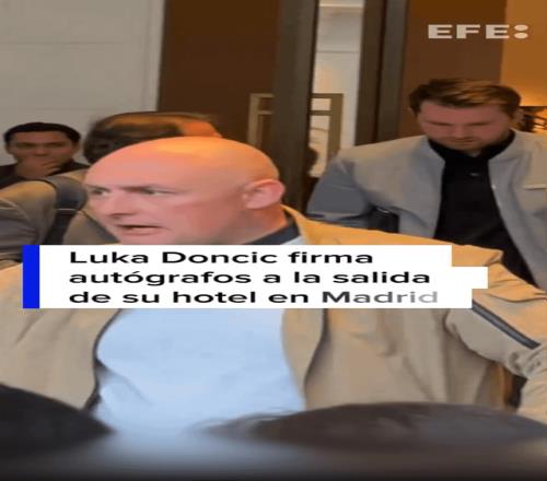 東契奇現身馬德里街頭,1張簽名照讓湖人球迷集體破防