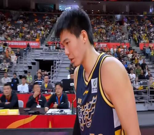 求焦柏喬回來廣東隊慘遭重大打擊，杜鋒恐跌出積分榜前八！