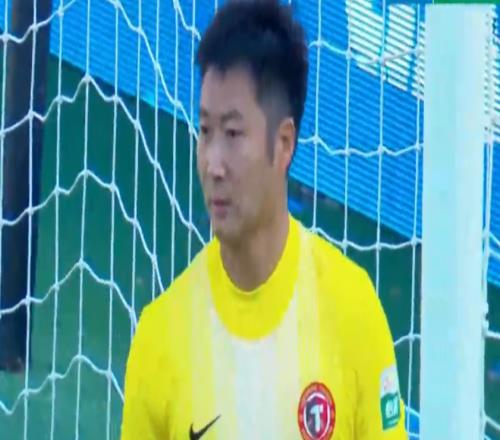 韓镕澤手球染黃！足協(xié)官宣：判罰正確，不符合DOGSO判斷標(biāo)準(zhǔn)