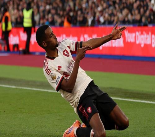 利物浦1.25亿标王躺了15周,欧冠生死战前突然活了