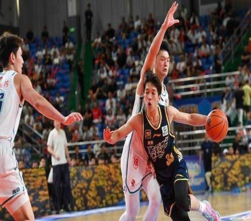 CBA3場焦點戰(zhàn)打響，CCTV5直播，廣東男籃VS青島，杜鋒拒絕2連敗