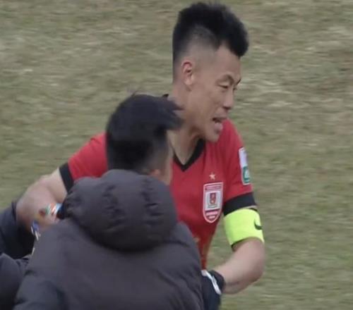 為亞泰攻入制勝球，38歲譚龍當(dāng)選中甲第3輪最佳球員