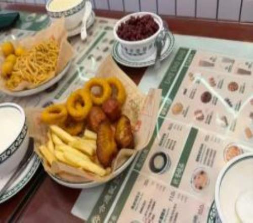 Breathe社媒分享宵夜：兄弟們，我做得對嗎