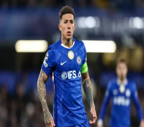 藍軍舊將：處罰恩佐是作秀，要是輸給曼城丟歐冠資格就荒唐了