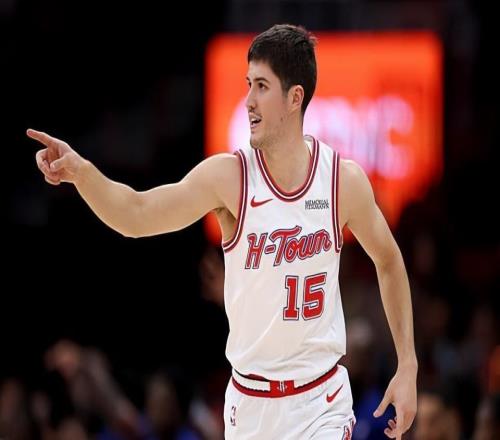 防守硬度明顯提升了！火箭后場新星能否保持這樣的侵略性呢