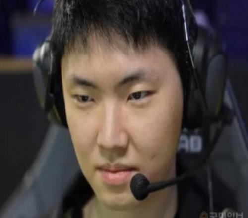 Chovy：去了香港巴西作息被打亂，通過今天的比賽減輕了不少擔憂