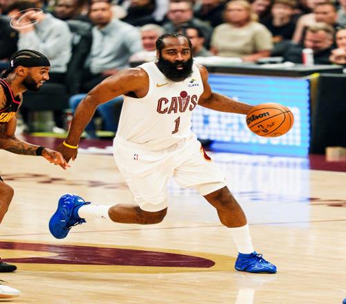 哈登21+5+4米切爾隊(duì)史第五人，莫布里兩雙完勝鷹王，騎士逆轉(zhuǎn)老鷹