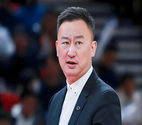 CBA新聞發(fā)布會！劉維偉很生氣，痛批青島隊1人