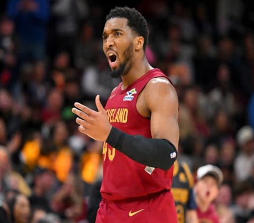 切特30+14+5+2+4無緣今日最佳！對不起，你碰到創(chuàng)紀(jì)錄的米切爾了