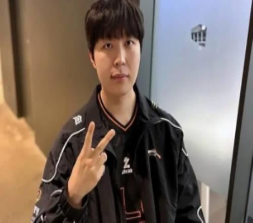 Kanavi：反野成功就絕對有利我很喜歡，前期指揮我主導(dǎo)較多