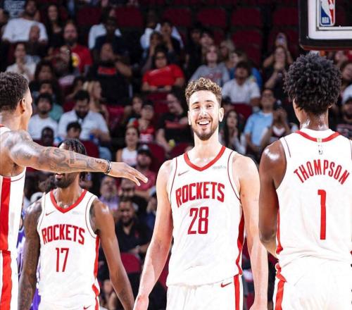 豪取7连胜,却被强队瞧不起!暗地猥琐发育,雷霆卫冕的劲敌来了