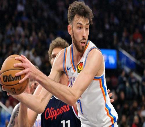 牛，雷霆隊切特霍爾姆格倫延續高中時代以來的連勝紀錄