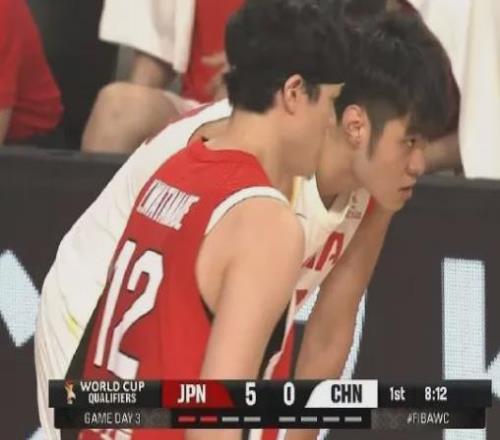 17中13!生涯之夜啊!中國男籃的首發前鋒