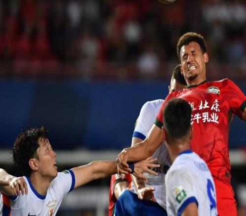 中超泰山11日晚客場對陣河南隊，破解密集防守是關鍵