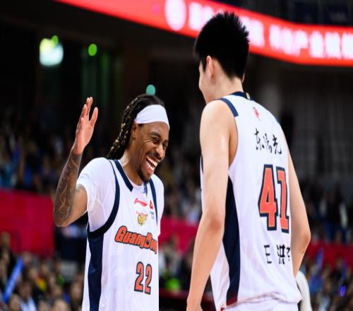 廣東VS吉林拒絕爆冷！單場43+3超級外援獲重用，杜鋒全力保住前四