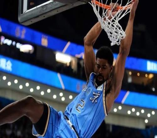 CBA最新消息！新疆男籃隊(duì)長賽季報(bào)銷，北京首鋼新外援確定