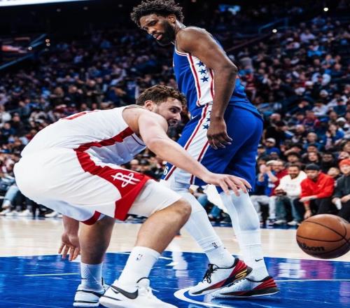 杜蘭特29+7！火箭8連勝，看數(shù)據(jù)：他就是頭號功臣！