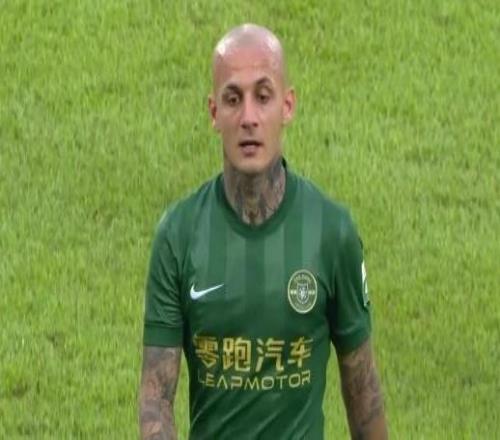 記者：米特里策參加了浙江隊全隊合練，但并未隨隊前往客場