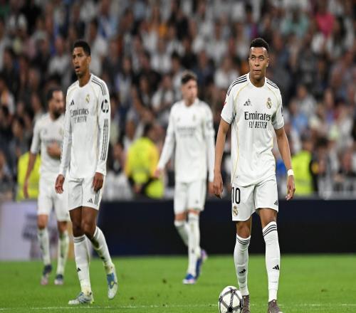 皇馬連續(xù)兩輪西甲丟分，巴薩有機會在國家德比贏球鎖定冠軍