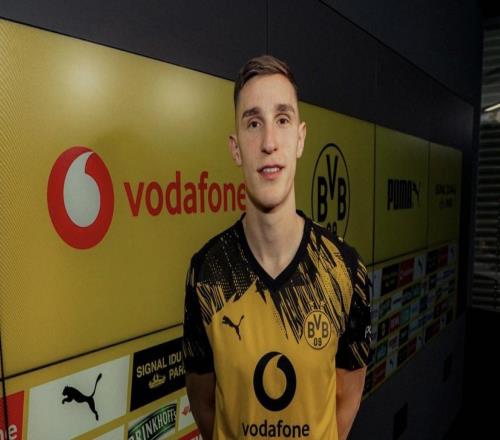 布克：施洛特貝克是世界最佳中后衛(wèi)之一，他續(xù)約多特能更成功