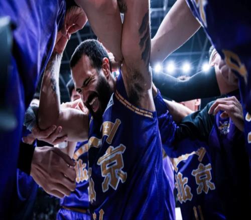 CBA季后賽最后一席白熱化！三雄迷失六隊(duì)搶位，老牌勁旅虎視眈眈