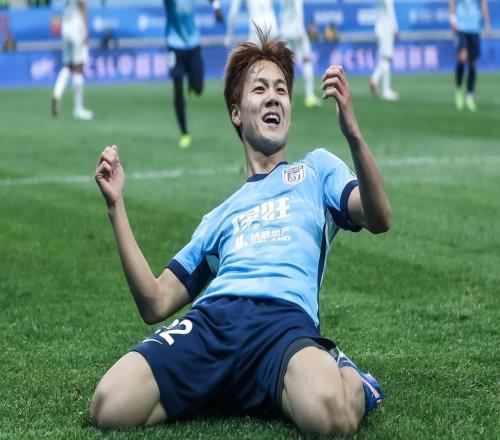 這是沖冠的節(jié)奏嗎李國旭太神了，大連英博2連敗后，轟出3連勝！