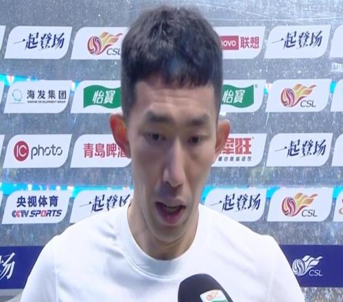 孫國(guó)文：祝賀大連取勝，感謝大連球迷，不是周末也這么多人