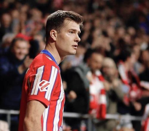 巴薩殺手，他是馬競頭號玩家