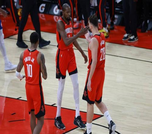 38分鐘！42分鐘！領(lǐng)先28分還“死用”主力，你真比雷迪克還過分